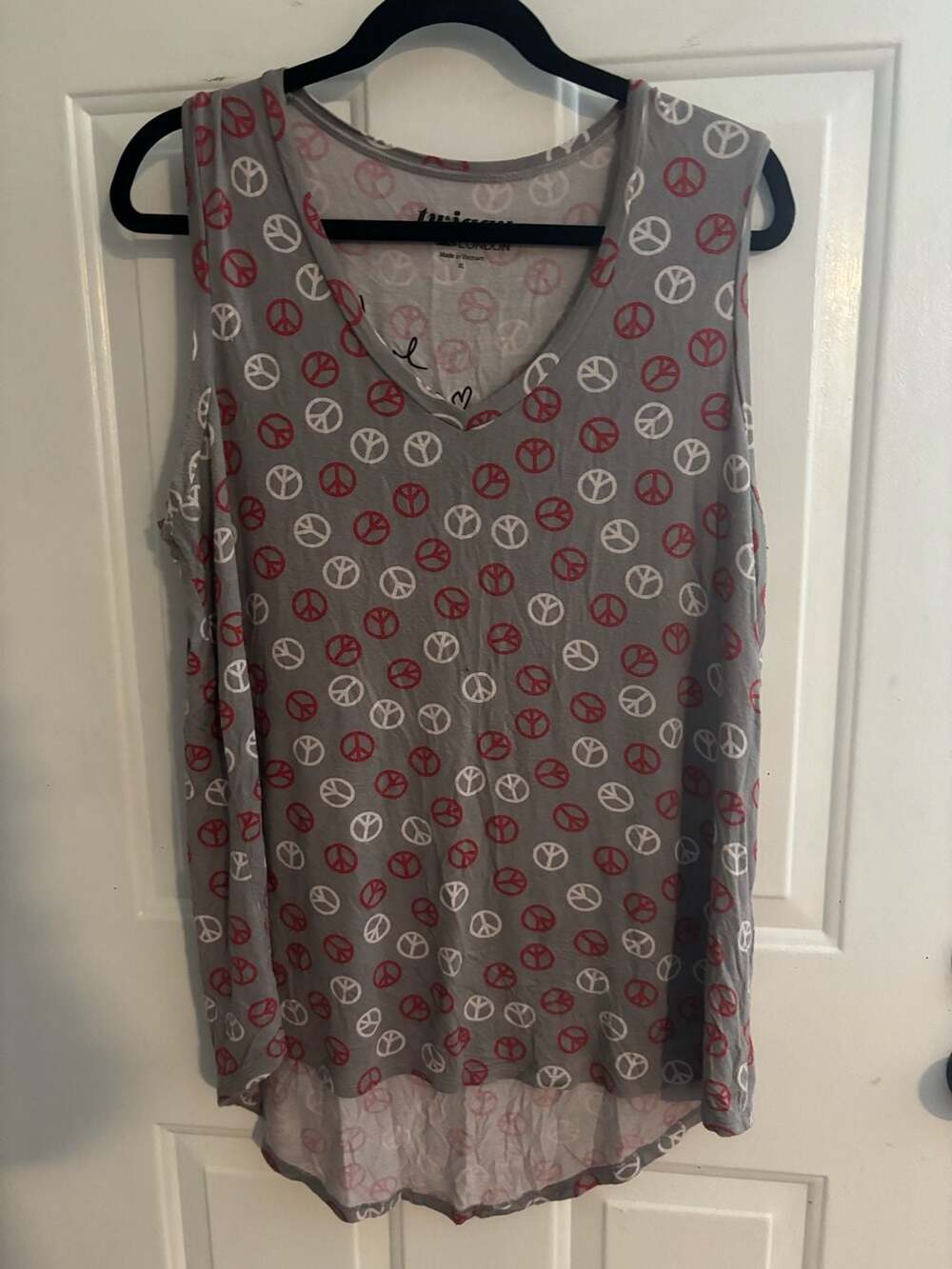 Twiggy London Gray and Red Peace Sign Sleeveless Tank Top